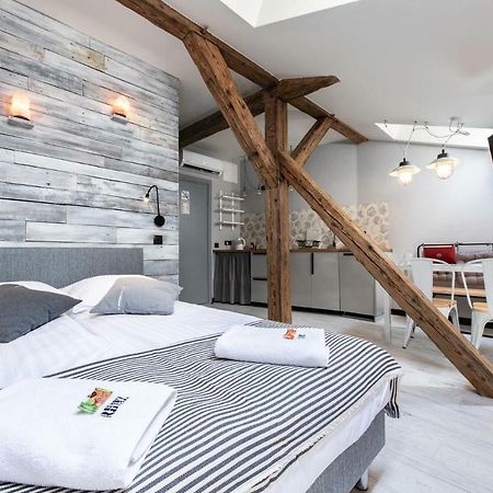 Appartement Ruumz Bed & Rest à Cracovie Extérieur photo